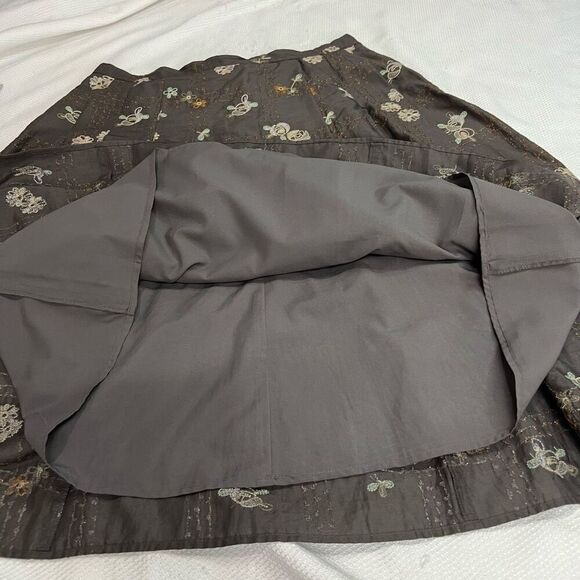 Y2K Anne Klein Gray Floral Embroidered Pleated Skirt Sz 8 Women’s - Picture 7 of 7